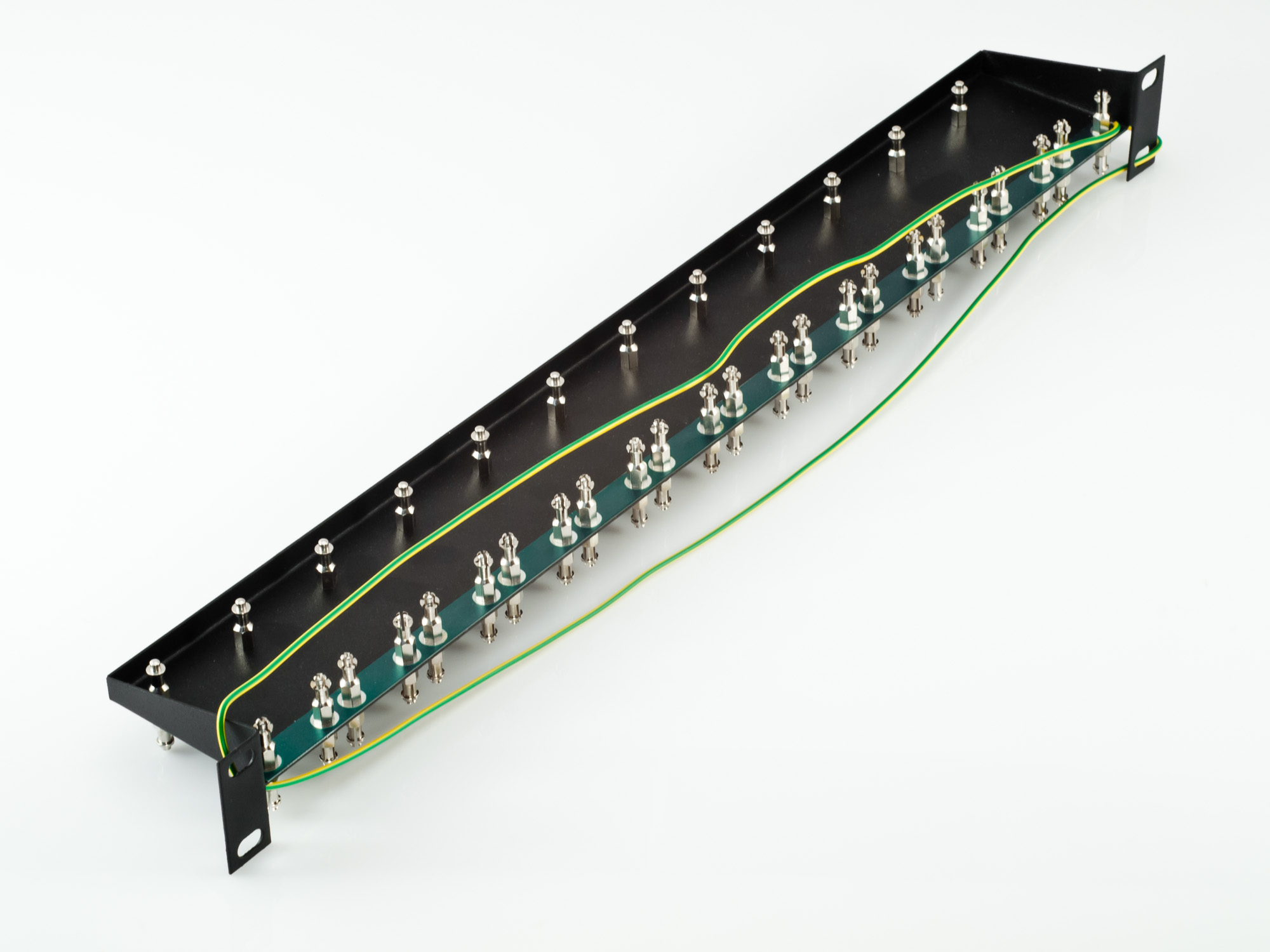 Шасси для грозозащит I-Pro