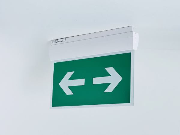 Оповещатель "АСТО 12Р" НАЛЕВО--НАПРАВО